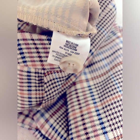 Plaid/houndstooth combo cropped pants with blush, purple and blue tones - Picture 5 of 5